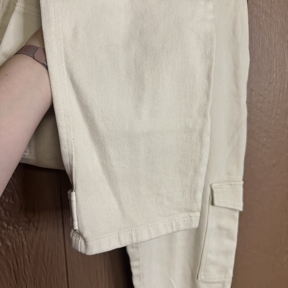 Aritzia Wilfred Free Modern Cargo Pant Cream Khaki Trousers Minimalist Utility 4 - Picture 4 of 8